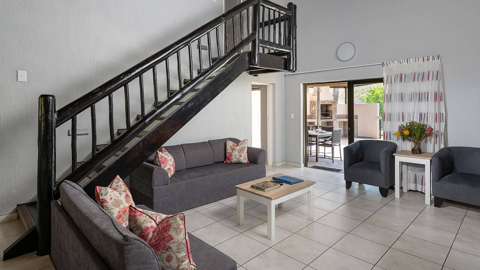 Four Bedroom Luxury Chalet with Splash Pool