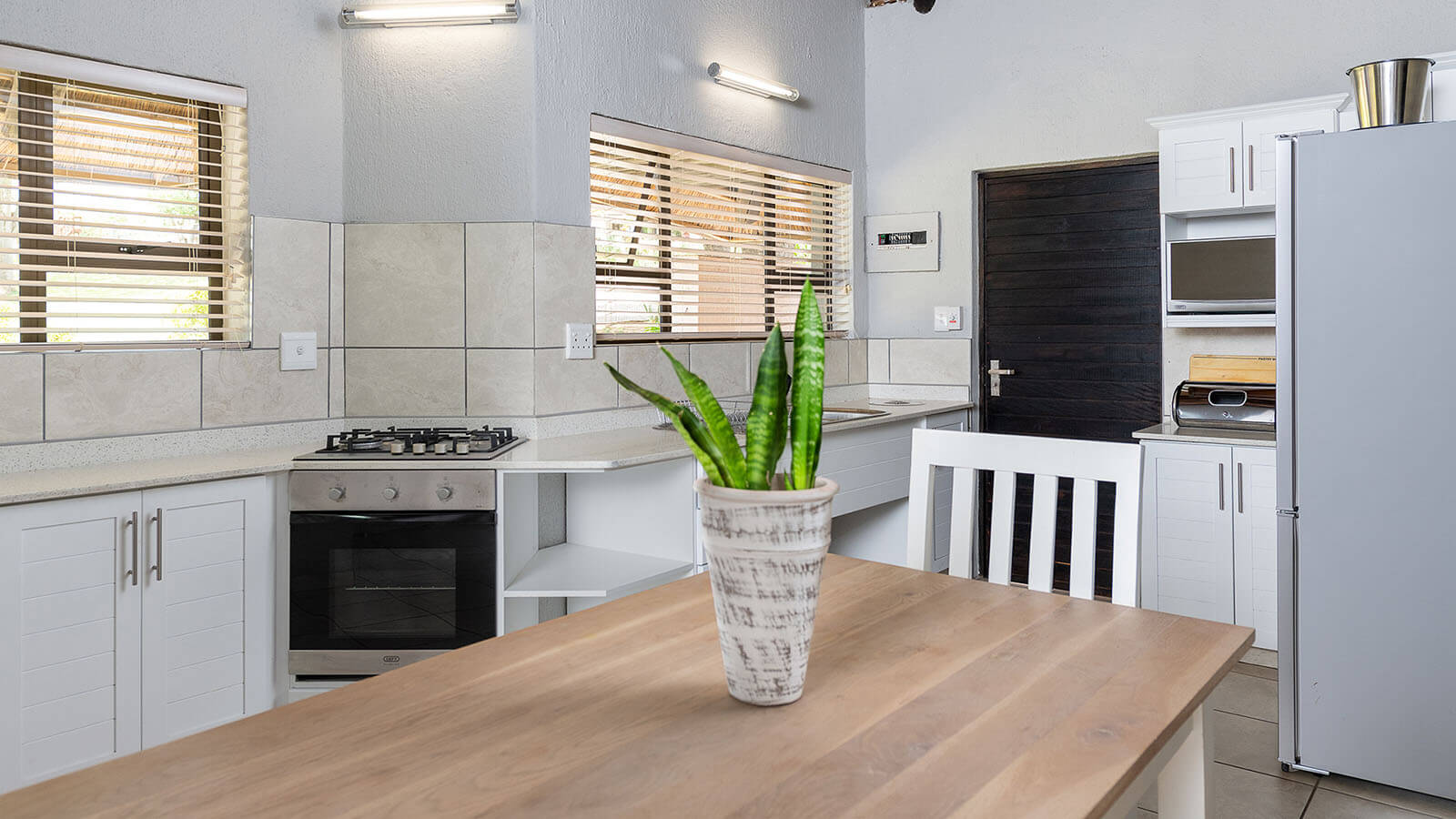 Four Bedroom Luxury Chalet with Splash Pool