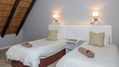Four Bedroom Luxury Chalet with Splash Pool