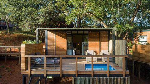 Riverview Cabin with Splash Pool