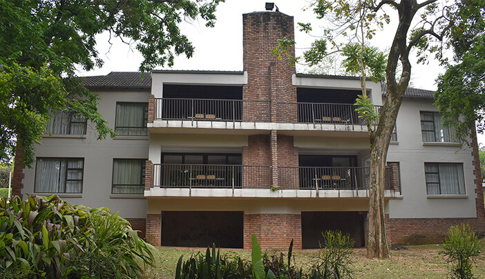 Three Bedroom Apartment with Patio