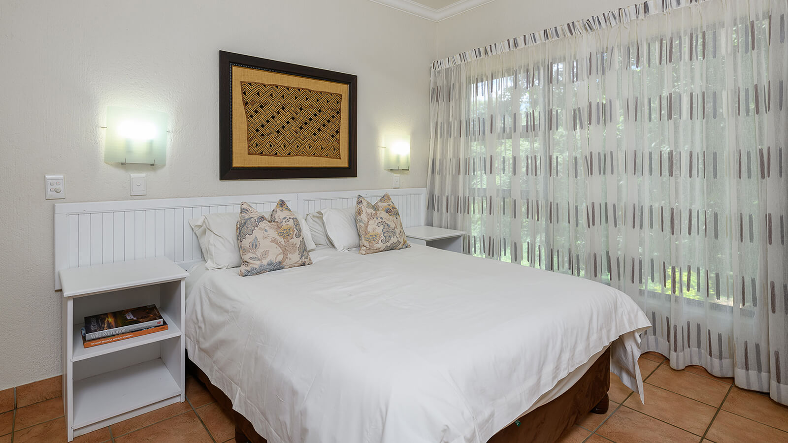 Three Bedroom Apartment with Patio