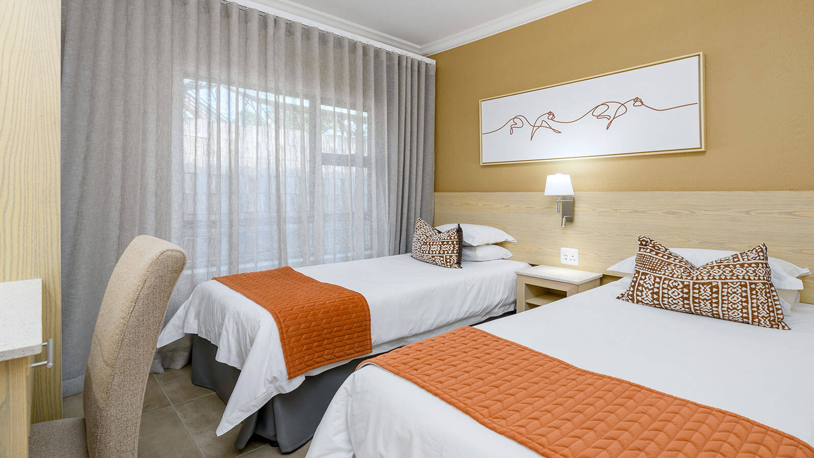 Three Bedroom Chalet with Patio